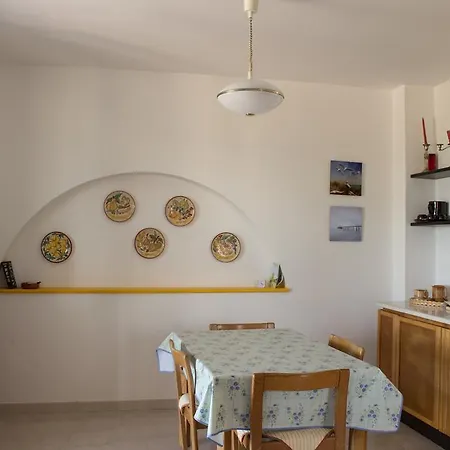 Casa Vacanza Del Prof 度假居 *